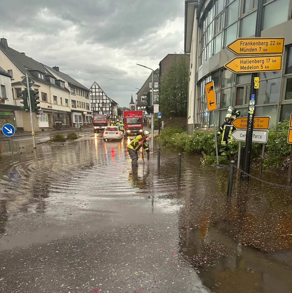 Stadtgebiet Medebach, Keller unter Wasser, Sturmschäden